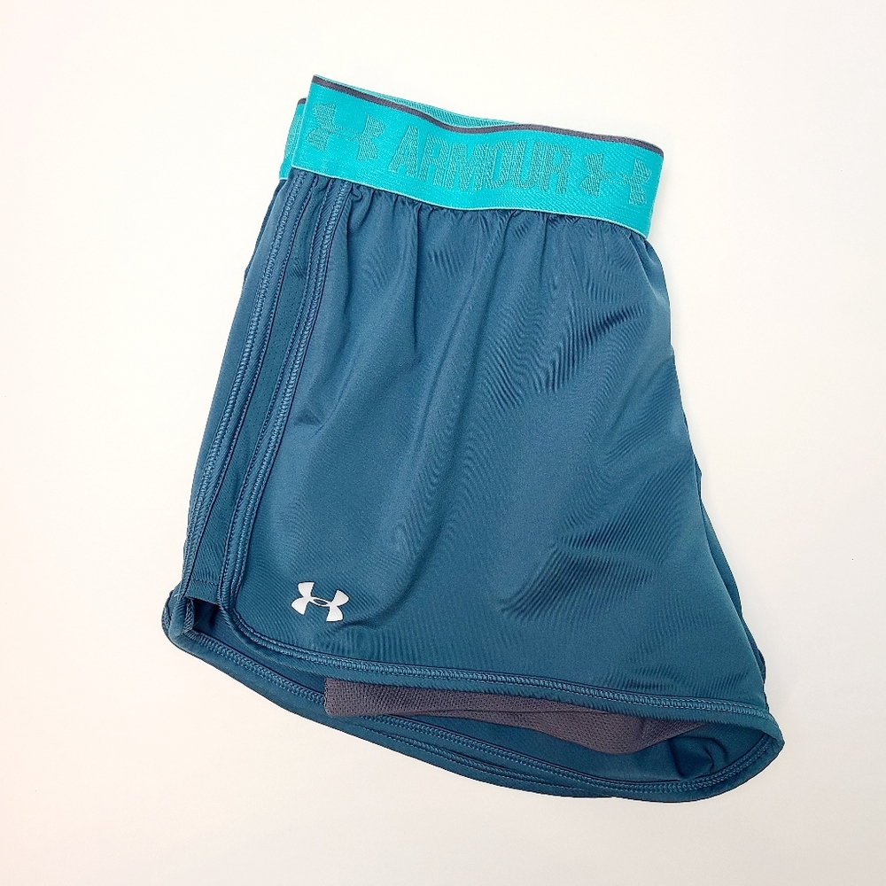Under Armour womens layered shorts